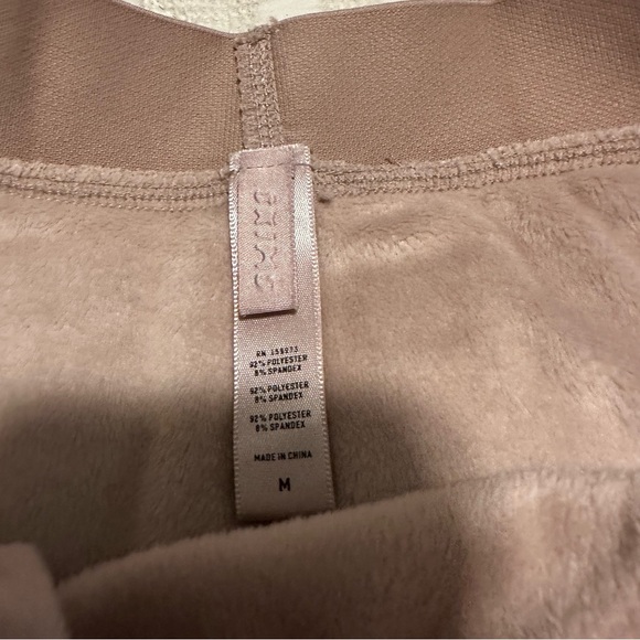 Skims velour biker shorts - Picture 3 of 3